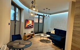Beautiful And Modern Apartment- Garage- Wislane Tarasy